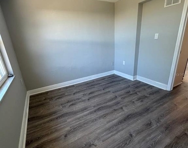 3511 Cambridge Street - Photo Thumbnail 26