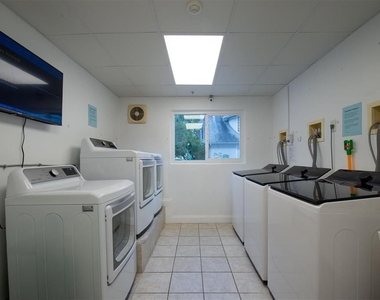 210 5th Avenue S - Photo Thumbnail 21