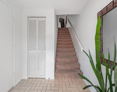 745 Pinellas Bayway S - Photo Thumbnail 1