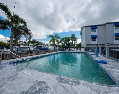 745 Pinellas Bayway S - Photo Thumbnail 21