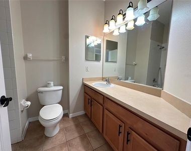 8037 Moccasin Trail Drive - Photo Thumbnail 23