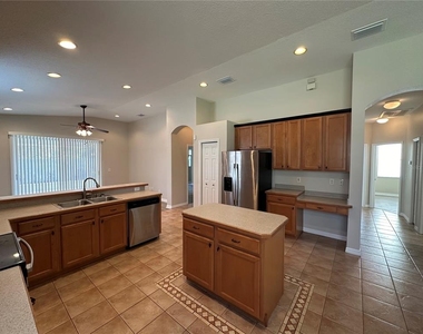 8037 Moccasin Trail Drive - Photo Thumbnail 6