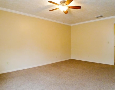 608 Lynchburg Drive - Photo Thumbnail 15