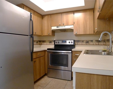608 Lynchburg Drive - Photo Thumbnail 2