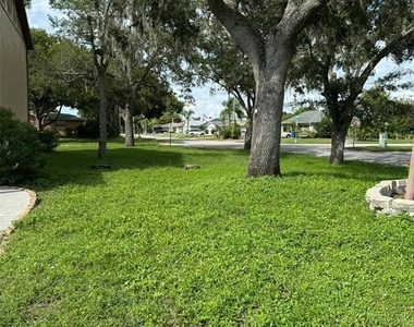 8563 Pilgrim Court - Photo Thumbnail 31