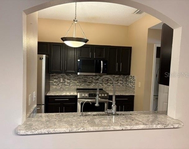 18157 Paradise Point Drive - Photo Thumbnail 6