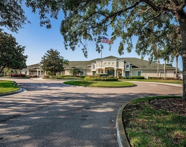 18157 Paradise Point Drive - Photo Thumbnail 32