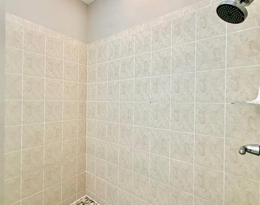 5405 Cafrey Place - Photo Thumbnail 30