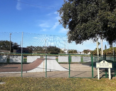 2505 Bay Boulevard - Photo Thumbnail 43