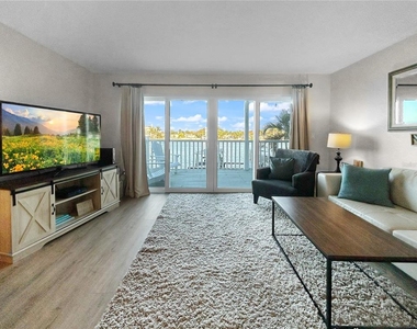 2505 Bay Boulevard - Photo Thumbnail 12