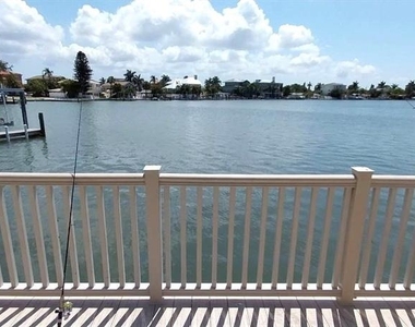 2505 Bay Boulevard - Photo Thumbnail 37