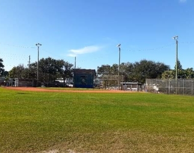2505 Bay Boulevard - Photo Thumbnail 39
