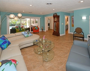 7020 Mango Avenue S - Photo Thumbnail 10