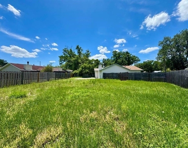 5102 Lawnton Court - Photo Thumbnail 35
