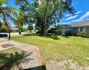 5102 Lawnton Court - Photo Thumbnail 4