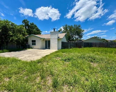 5102 Lawnton Court - Photo Thumbnail 32