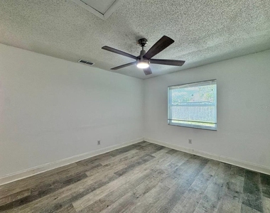 5102 Lawnton Court - Photo Thumbnail 23