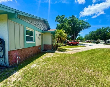 5102 Lawnton Court - Photo Thumbnail 6