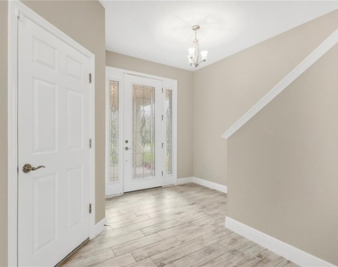 3934 Maurice Avenue - Photo Thumbnail 11
