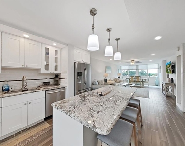 2620 Cove Cay Drive - Photo Thumbnail 3