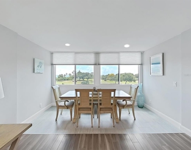 2620 Cove Cay Drive - Photo Thumbnail 16