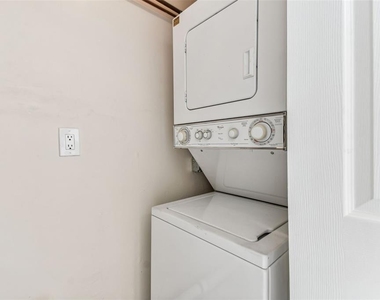 223 148th Avenue E - Photo Thumbnail 42