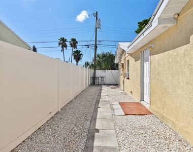 223 148th Avenue E - Photo Thumbnail 17