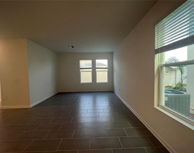 13891 Title Way - Photo Thumbnail 6