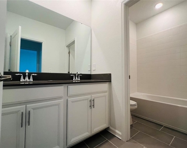 13891 Title Way - Photo Thumbnail 24
