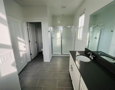 13891 Title Way - Photo Thumbnail 19