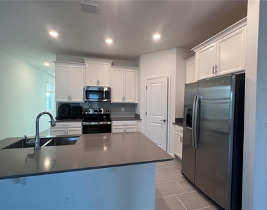 13891 Title Way - Photo Thumbnail 7