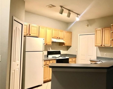 1150 Lake Shadow Circle - Photo Thumbnail 4