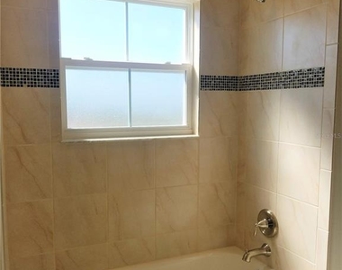 8504 Magnificent Lane - Photo Thumbnail 11