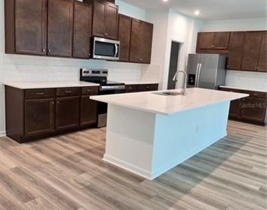 12914 Promise Place - Photo Thumbnail 11