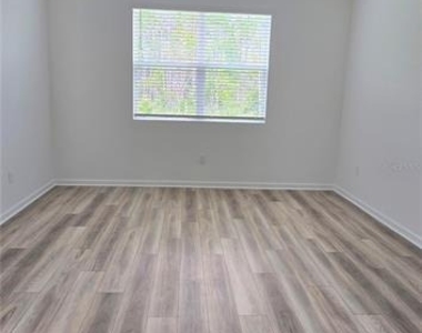 12914 Promise Place - Photo Thumbnail 16