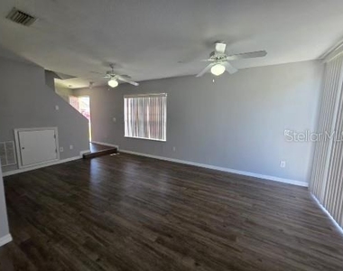 103 Coconut Palm Way - Photo Thumbnail 6