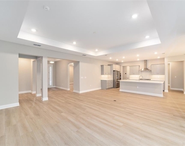 10305 Sw 105th Terrace - Photo Thumbnail 10