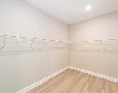 10305 Sw 105th Terrace - Photo Thumbnail 24