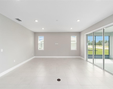 10358 Sw 105th Court - Photo Thumbnail 7