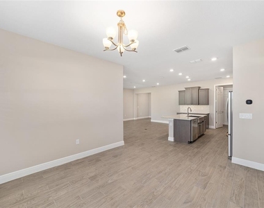 10372 Sw 105th Court - Photo Thumbnail 11