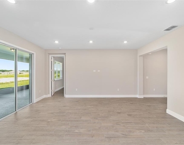 10372 Sw 105th Court - Photo Thumbnail 9