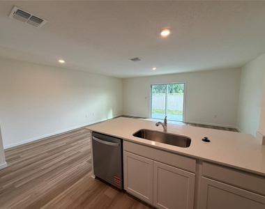6524 Sw 82nd Loop - Photo Thumbnail 5
