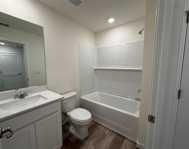 6524 Sw 82nd Loop - Photo Thumbnail 23