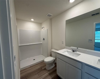 6524 Sw 82nd Loop - Photo Thumbnail 13