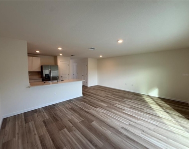 6524 Sw 82nd Loop - Photo Thumbnail 4