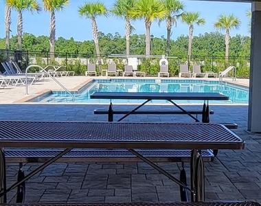 2127 Brillante Drive - Photo Thumbnail 21