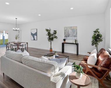 8162 N Maltese Drive - Photo Thumbnail 6