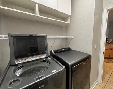 15245 Stonebriar Way - Photo Thumbnail 7