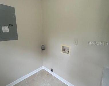 106 Garrison Drive - Photo Thumbnail 16