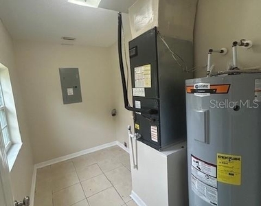 106 Garrison Drive - Photo Thumbnail 17